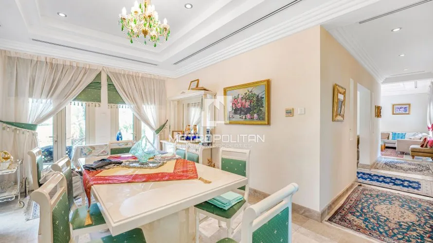 Villa de 4 chambres à Meadows, UAE No. 1242 № 13