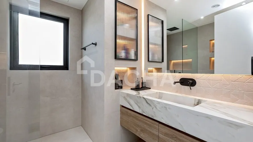 Villa de 5 chambres à Jumeirah Islands, UAE No. 2392 № 16