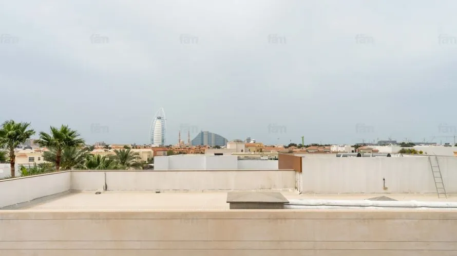 Villa de 7 chambres à Umm Al Sheif, UAE No. 2307 № 16