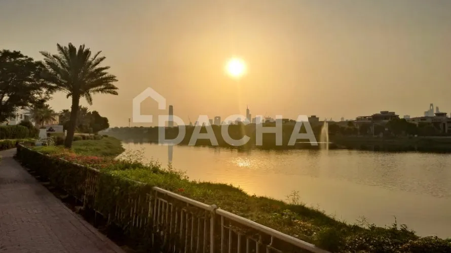 Villa de 6 chambres à Meadows, UAE No. 2400 № 19