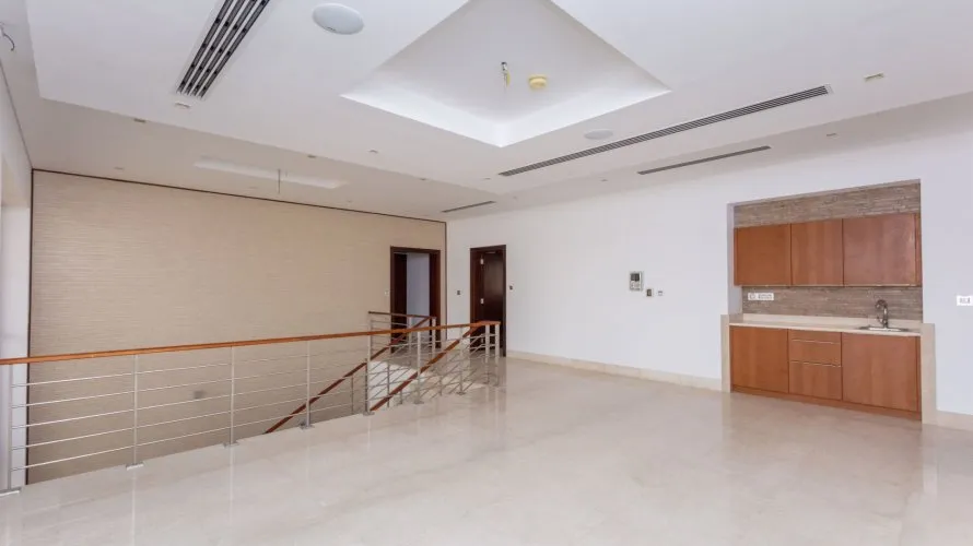 Villa de 5 chambres à Jumeirah Islands, UAE No. 2399 № 10