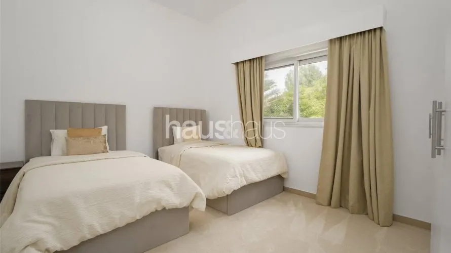 Villa de 6 chambres à Dubai Investment Park, UAE No. 2218 № 17