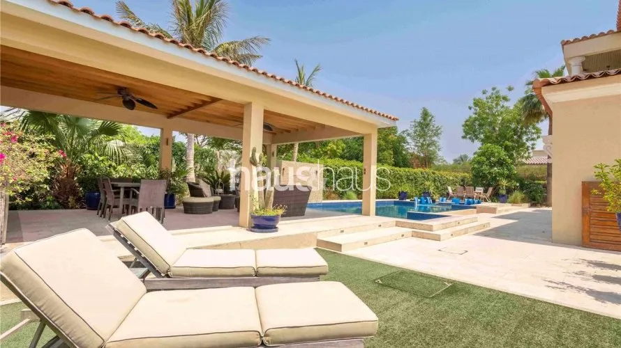 Villa de 6 chambres à Dubai Investment Park, UAE No. 2217 № 10