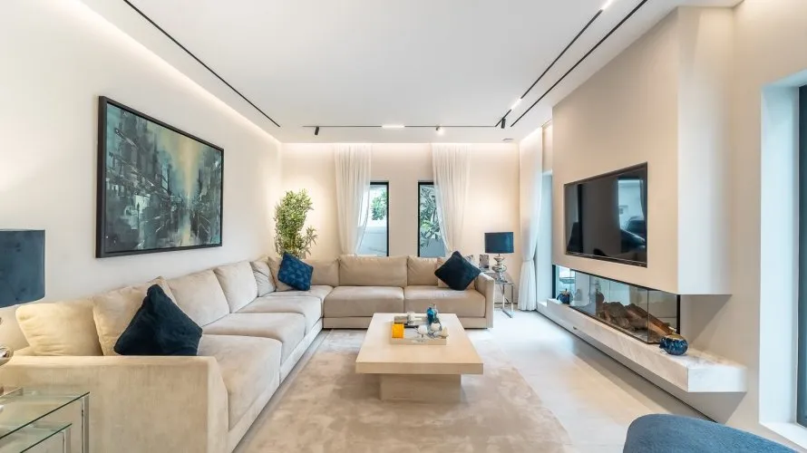 Villa de 5 chambres à Dubai, UAE No. 2377 № 8