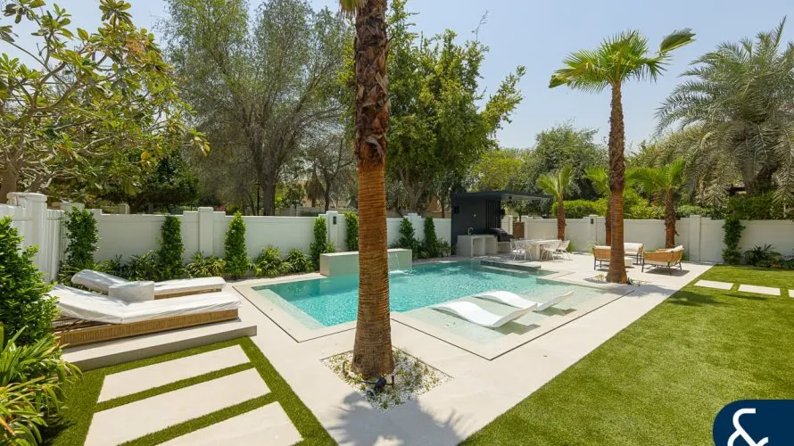 Villa de 5 chambres à Victory Heights, UAE No. 2286