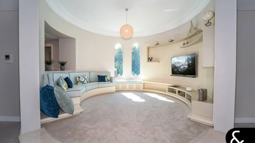 Villa de 6 chambres à Victory Heights, UAE No. 2298 № 19