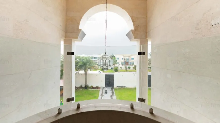 Villa de 7 chambres à Umm Al Sheif, UAE No. 2307 № 3