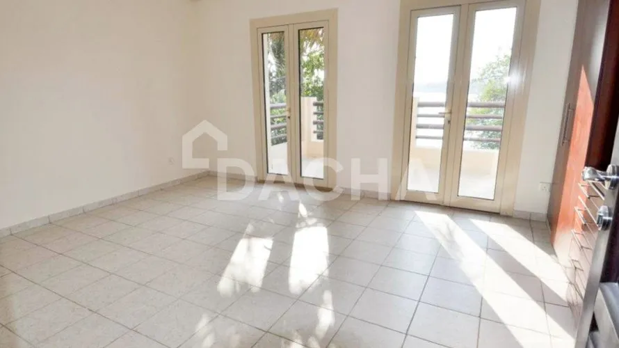 Villa de 6 chambres à Meadows, UAE No. 2400 № 9