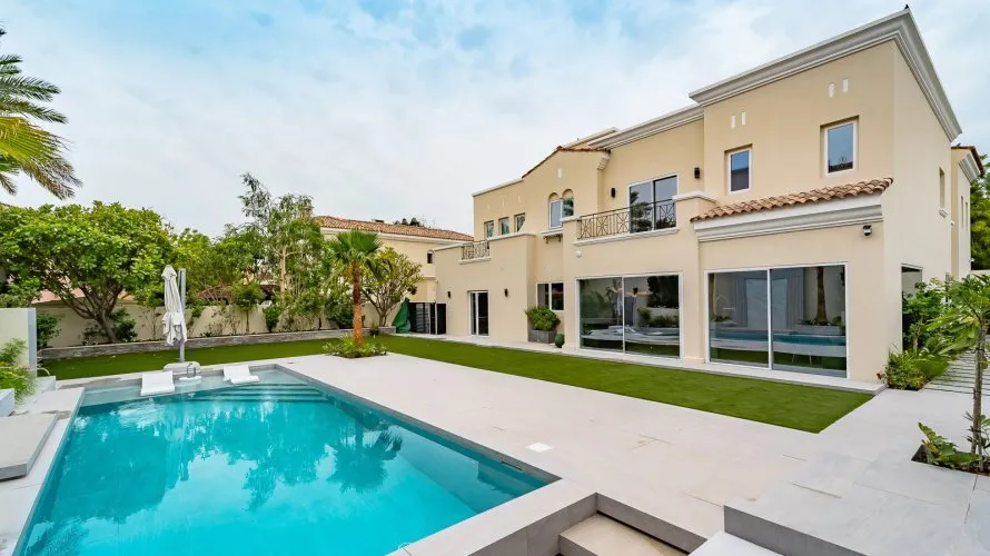 Villa de 5 chambres à Dubai, UAE No. 2346 № 18