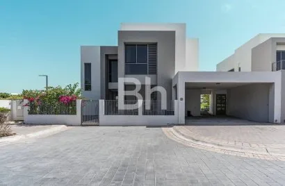 Villa de 5 chambres à Dubai Hills Estate, UAE No. 2627
