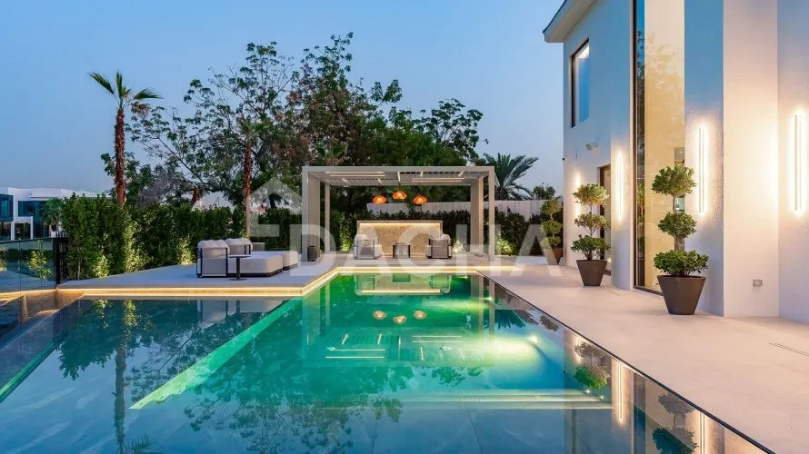 Villa de 5 chambres à Jumeirah Islands, UAE No. 2402 № 12