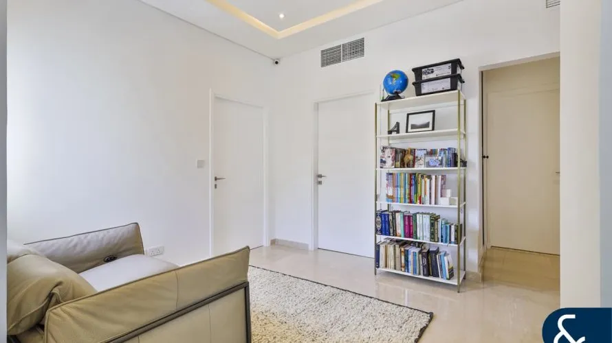 Villa de 5 chambres à Meadows 1, UAE No. 2239 № 2