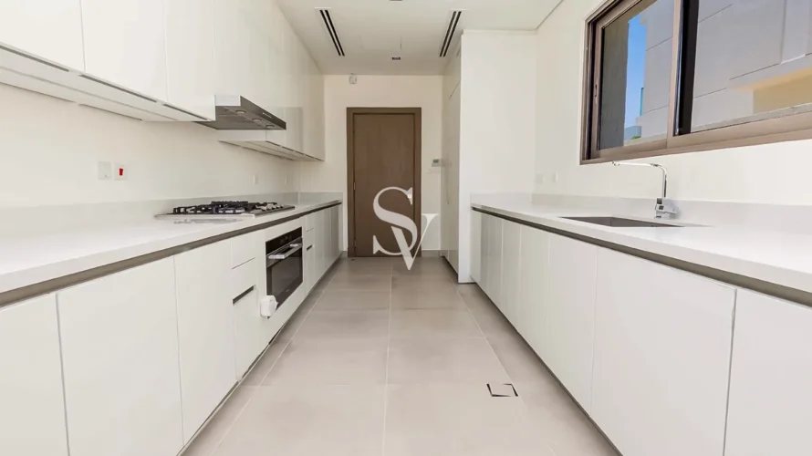 Villa de 5 chambres à District One, UAE No. 2679 № 15