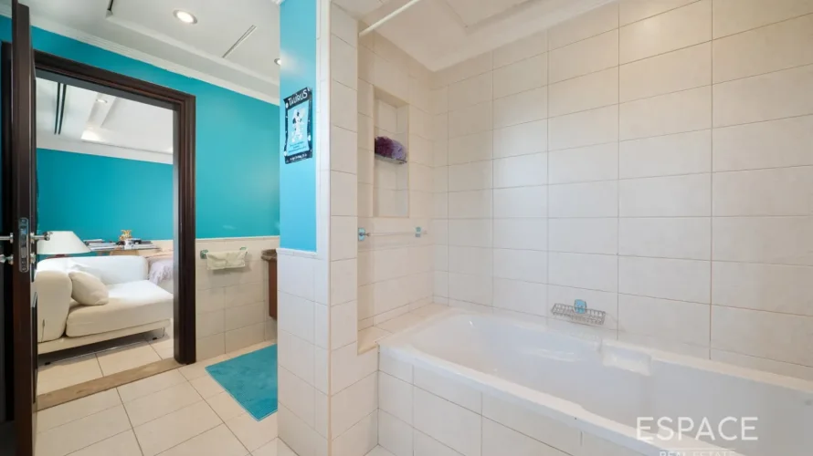 Villa de 5 chambres à Meadows, UAE No. 2979 № 9