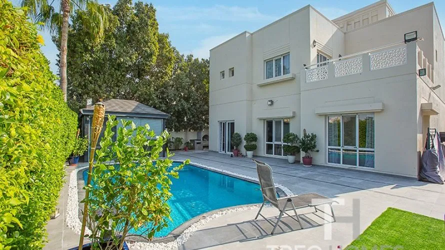 Villa de 4 chambres à Meadows, UAE No. 2851 № 17