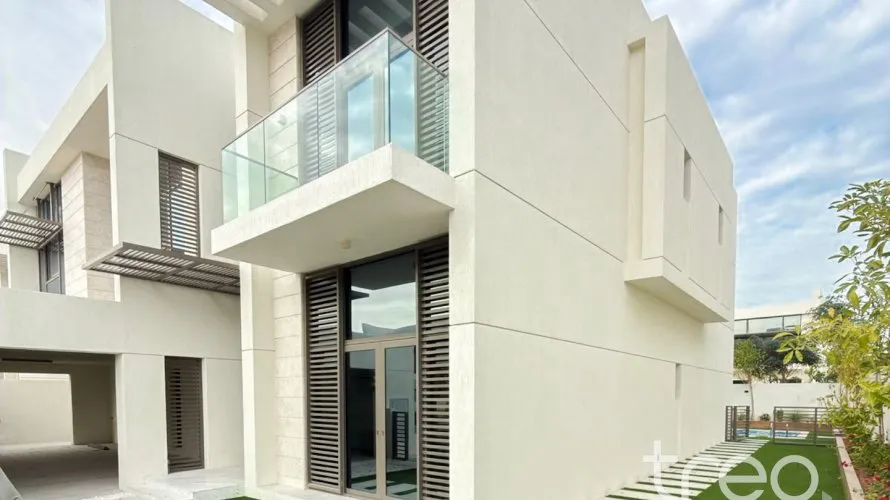 Villa de 5 chambres à District One, UAE No. 2818 № 2