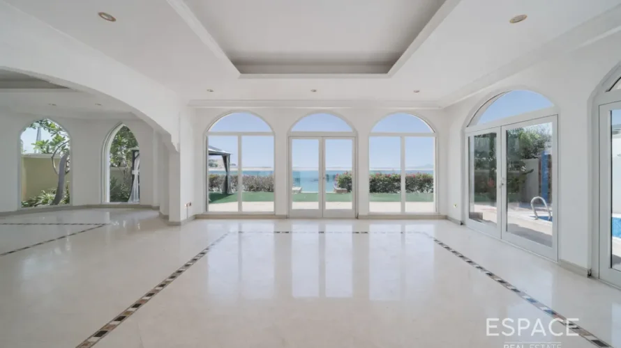 Villa de 5 chambres à Palm Jumeirah, UAE No. 2994