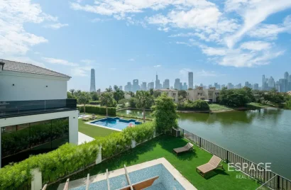 Villa de 5 chambres à Jumeirah Islands, UAE No. 2960