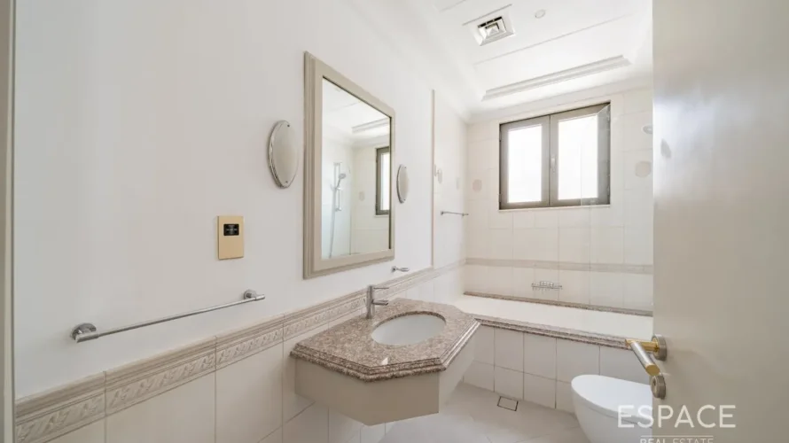 Villa de 5 chambres à Palm Jumeirah, UAE No. 2994 № 6