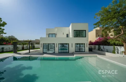 Villa de 4 chambres à Meadows, UAE No. 2959