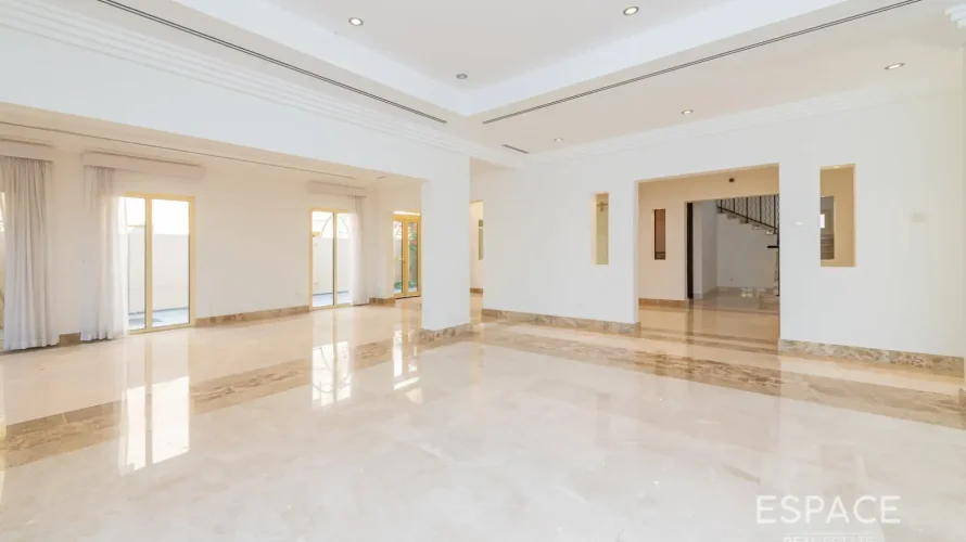 Villa de 4 chambres à Meadows, UAE No. 2974 № 5