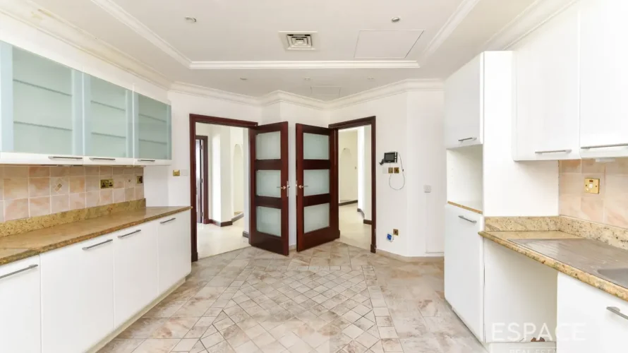 Villa de 4 chambres à Palm Jumeirah, UAE No. 2985 № 10