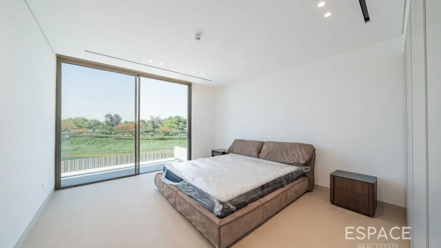 Villa de 5 chambres à Jumeirah Park, UAE No. 2963 № 10
