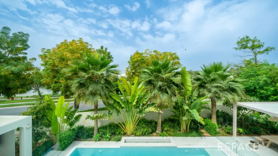Villa de 5 chambres à Meadows, UAE No. 2987