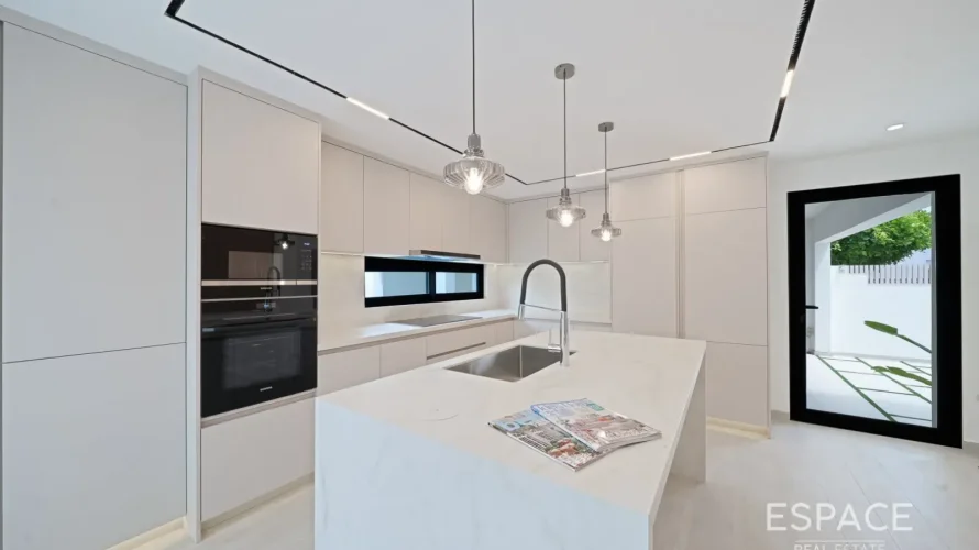 Villa de 4 chambres à Meadows, UAE No. 2986 № 14