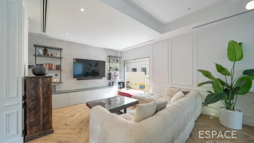 Villa de 5 chambres à The Lakes, UAE No. 2976 № 18