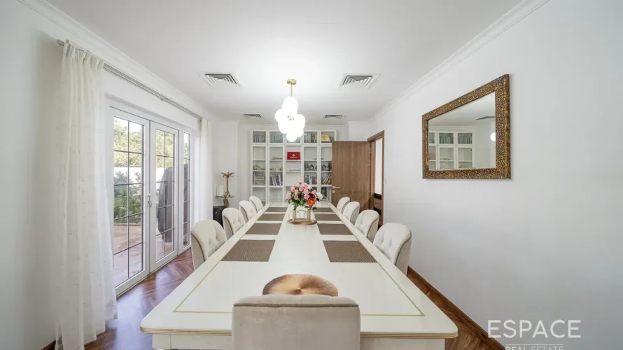 Villa de 4 chambres à Meadows 1, UAE No. 2991 № 17