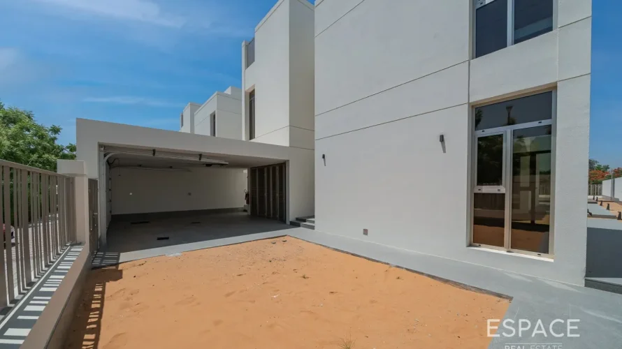 Villa de 5 chambres à Jumeirah Park, UAE No. 2963 № 1