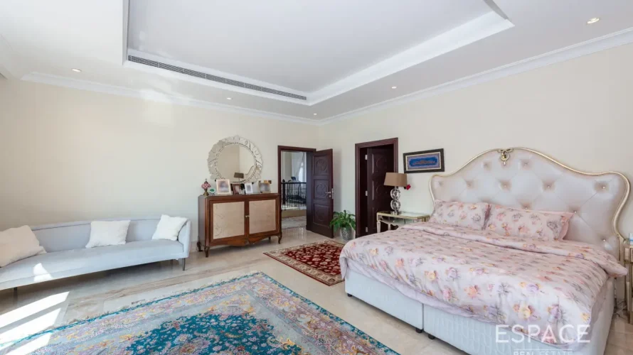 Villa de 6 chambres à Palm Jumeirah, UAE No. 3002 № 6