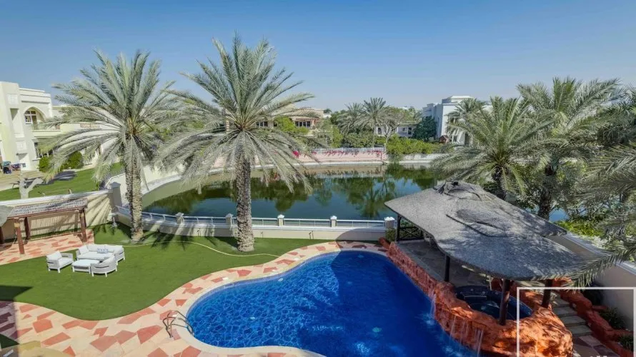 Villa de 7 chambres à Emirates Hills, UAE No. 3968 № 8
