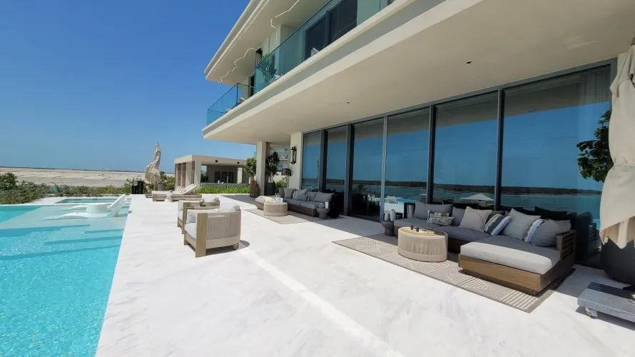 Villa de 6 chambres à Abu Dhabi, UAE No. 3746 № 1