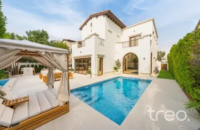 Villa de 4 chambres à Rasha, UAE No. 4185
