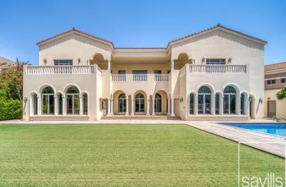 Villa de 6 chambres à Signature Villas, UAE No. 4022