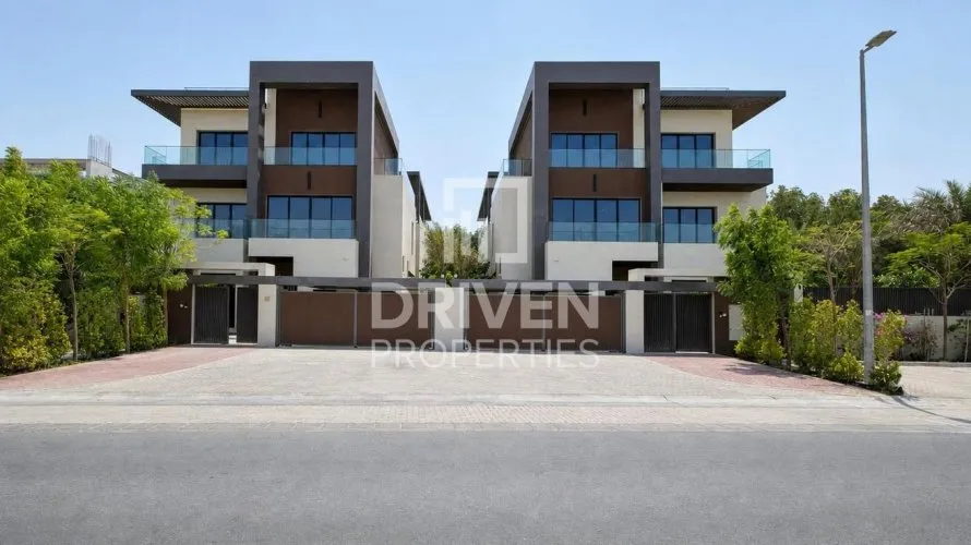 Villa de 8 chambres à Nad Al Sheba 1, UAE No. 4326 № 2