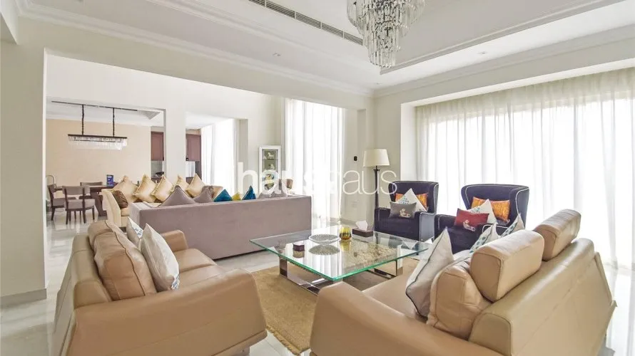 Вилла с 4 спальнями в  Jumeirah Islands, Дубай, ОАЭ №783 № 11