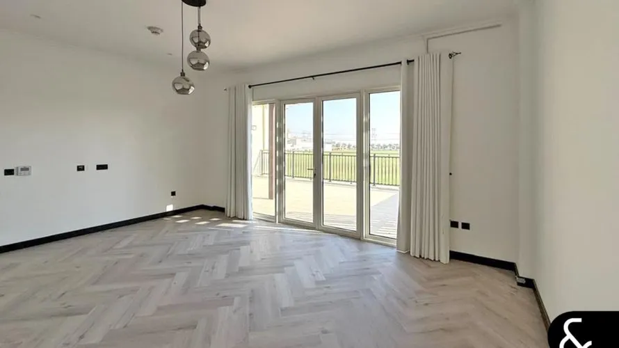 Вилла с 6 спальнями в  Dubai Land, Дубай, ОАЭ №1606 № 23