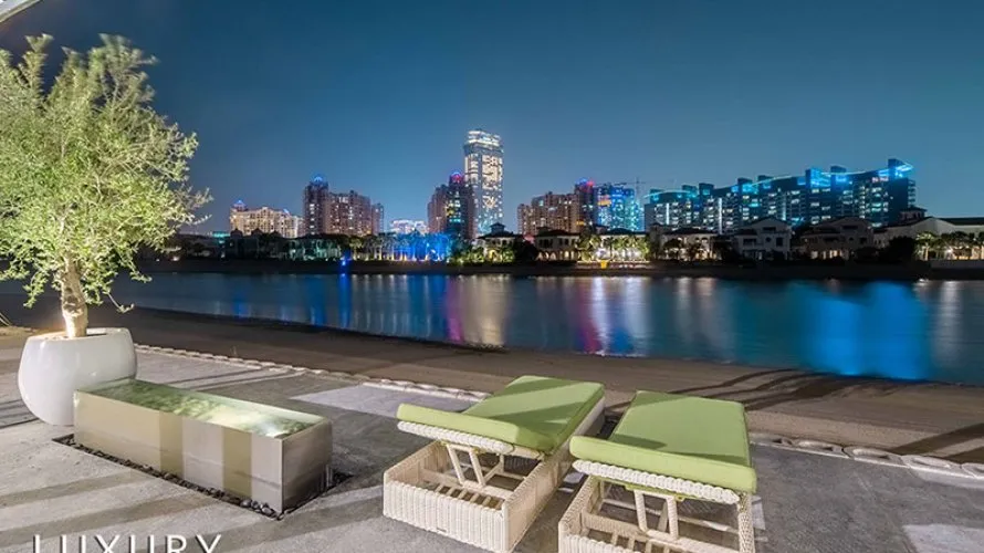 Вилла с 6 спальнями в  Signature Villas, Пальма Джумейра, Дубай, ОАЭ №251 № 7