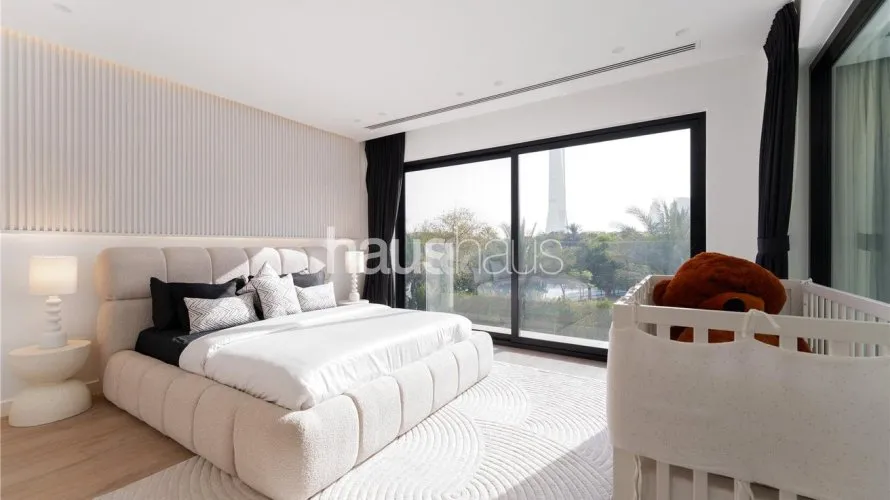 Вилла с 4 спальнями в  Jumeirah Islands, Дубай, ОАЭ №829 № 18