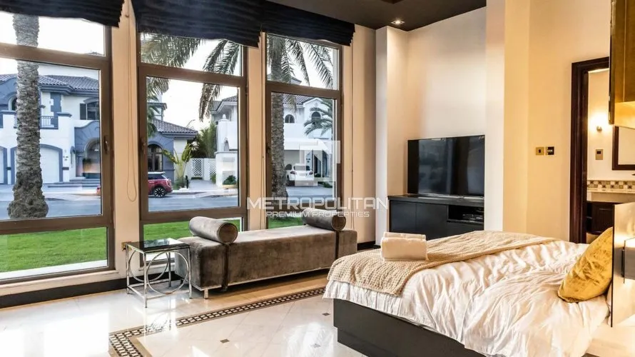 Вилла с 6 спальнями в  Signature Villas, Пальма Джумейра, Дубай, ОАЭ №1243 № 15