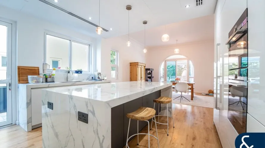 Вилла с 5 спальнями в  Victory Heights, Dubai Sports City, Дубай, ОАЭ №1617 № 1