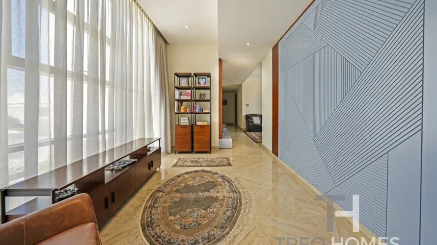 Вилла с 7 спальнями в  Jumeirah Park, Дубай, ОАЭ №645 № 16