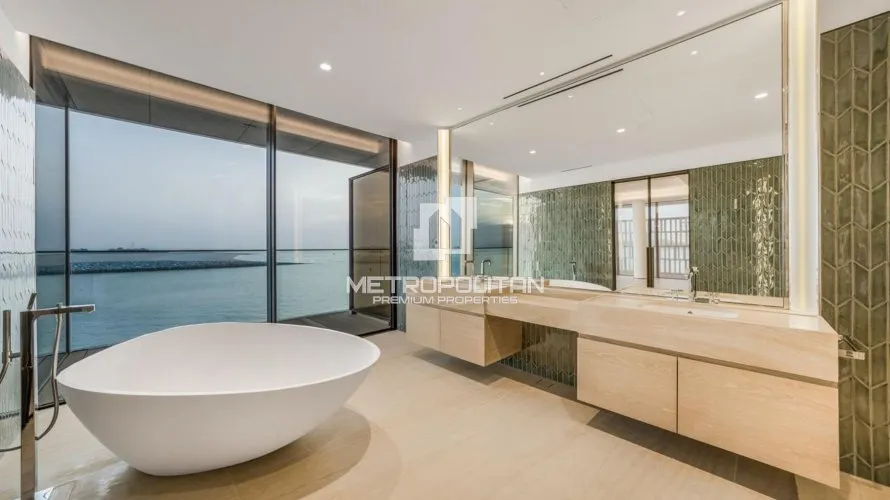 Вилла с 5 спальнями в  Jumeirah Bay Island, Джумейра, Дубай, ОАЭ №675 № 13