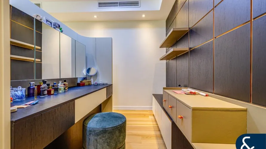 Вилла с 5 спальнями в  Meadows, Дубай, ОАЭ №1321 № 19