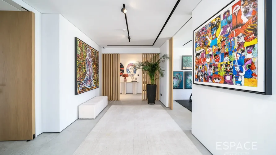 Вилла с 5 спальнями в  The Lakes, Дубай, ОАЭ №1017 № 6