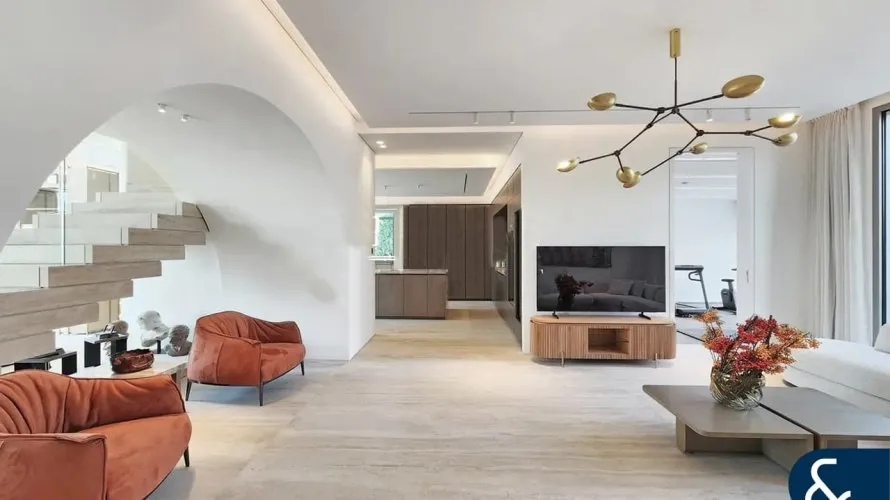 Вилла с 4 спальнями в  Jumeirah Islands, Дубай, ОАЭ №1534 № 6