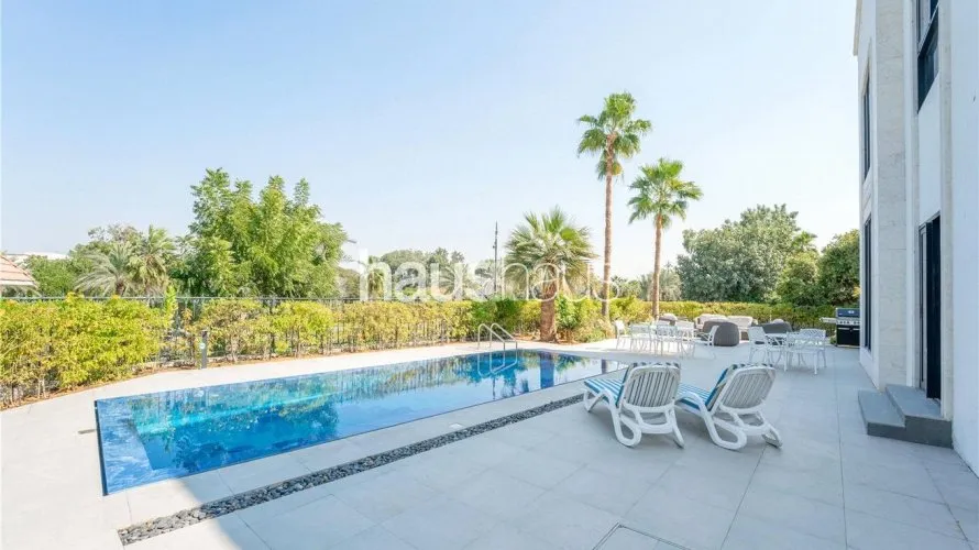 Вилла с 4 спальнями в  Jumeirah Islands, Дубай, ОАЭ №771 № 19